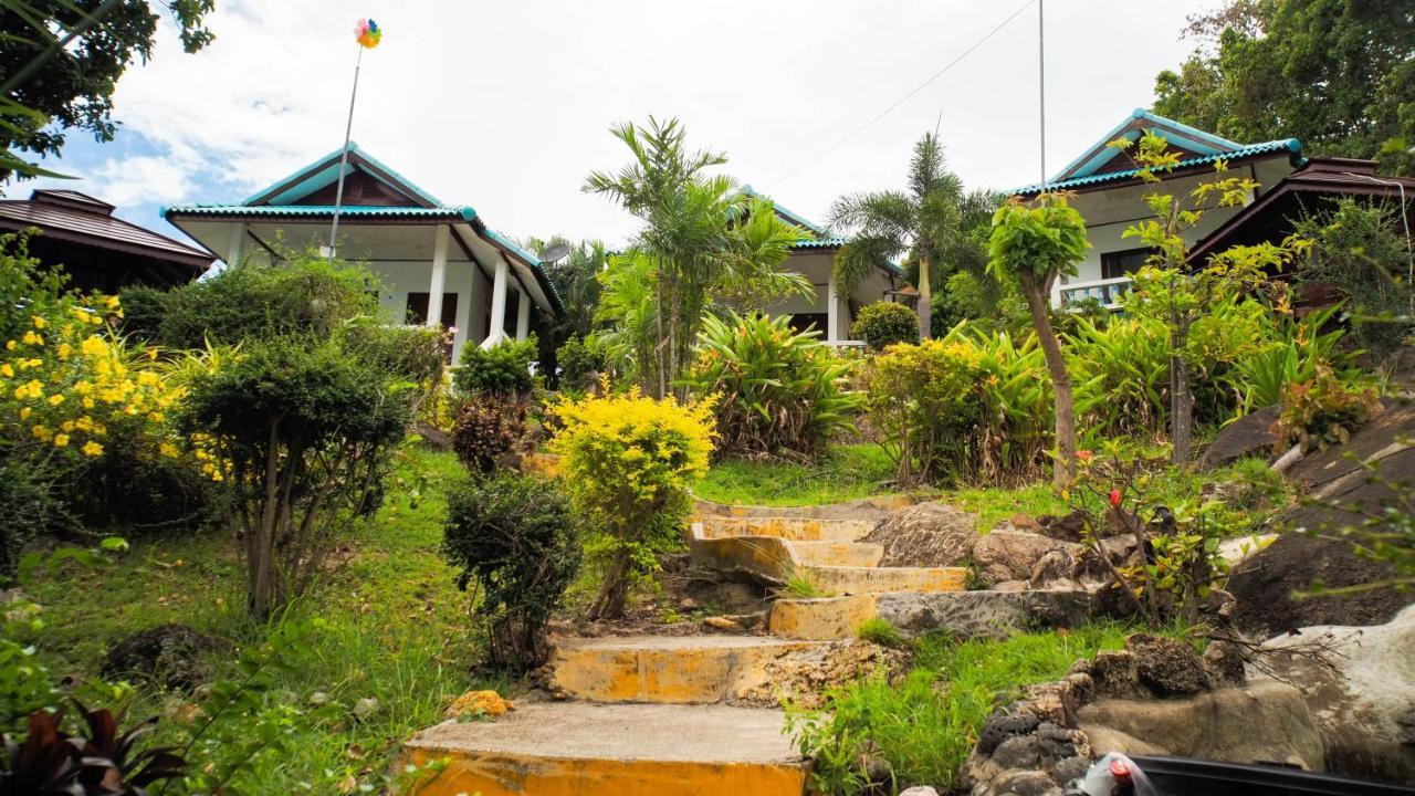 Dragon Hut Resort Haad Yao Bagian luar foto